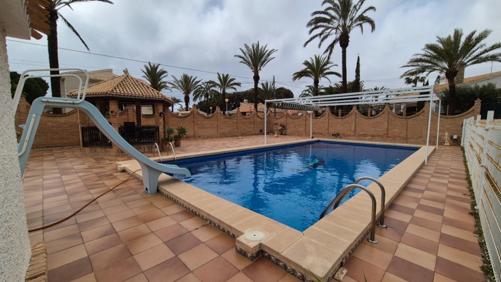 Luxusná vila v Orihuela – Inland