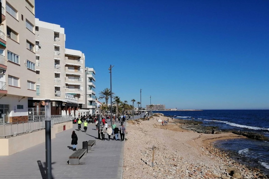 Moderný apartmán v Torrevieja – Curva Del Palangre