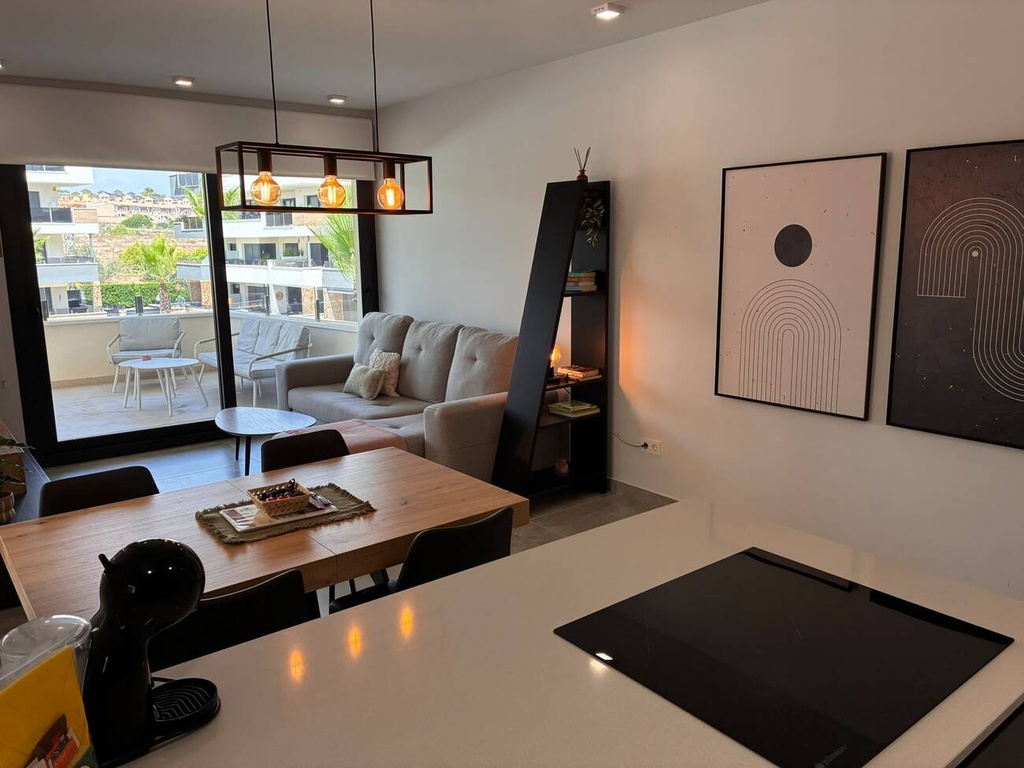 Moderný apartmán v Los Almendros (Orihuela-Costa) – Costa Blanca
