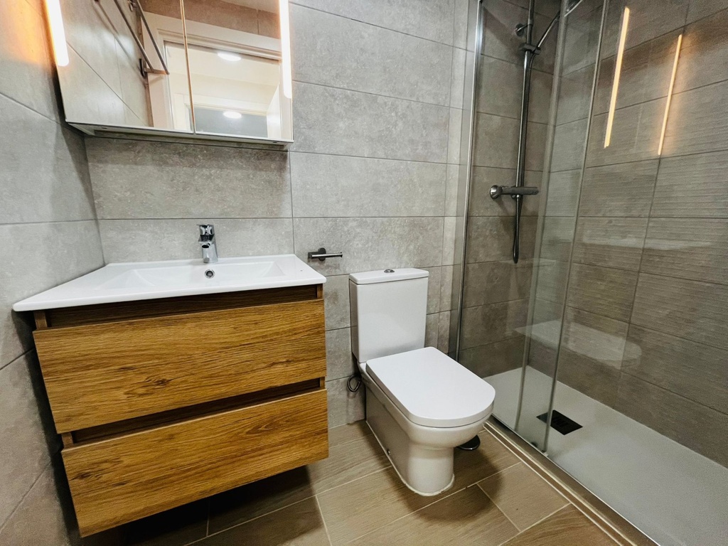 Moderný apartmán v Playa Honda – Costa Calida