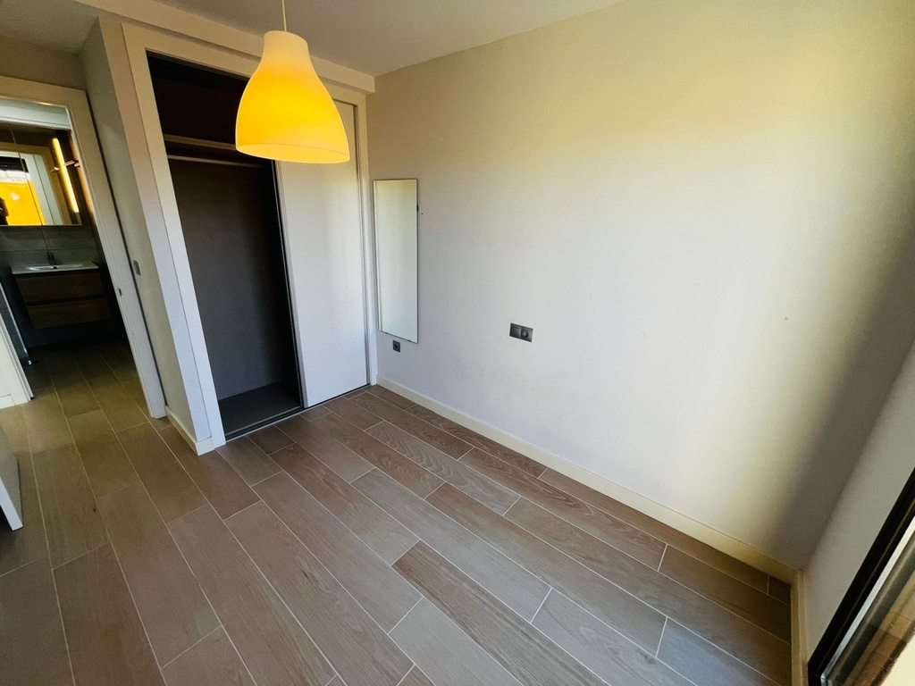 Moderný apartmán v Playa Honda – Costa Calida