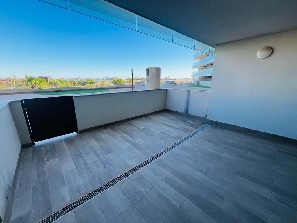 Moderný apartmán v Playa Honda – Costa Calida
