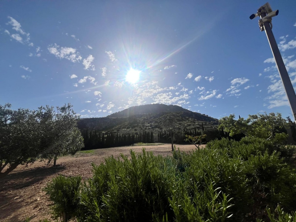 Luxusná vila v Los Belones – Inland