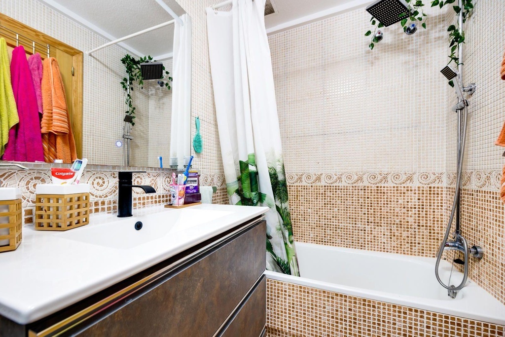 Apartmán v Torrevieja s bazénom