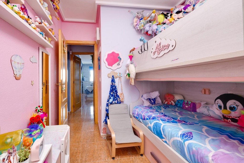 Apartmán v Torrevieja s bazénom
