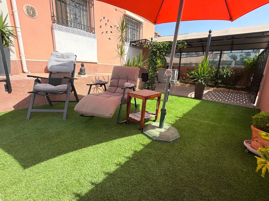 Moderná vila v Los Montesinos – Costa Blanca