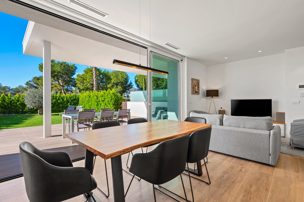 Moderný penthouse v Las Colinas Golf – Costa Blanca