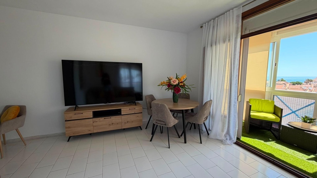 Moderný apartmán v Torrevieja – Torreblanca