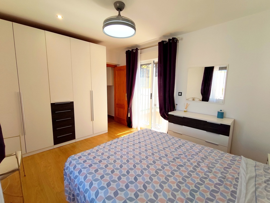 Moderný mestský dom v Los Altos – Costa Blanca