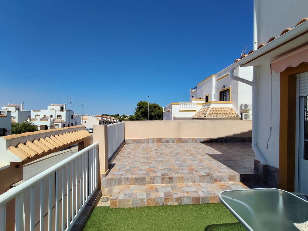 Moderný mestský dom v Los Altos – Costa Blanca