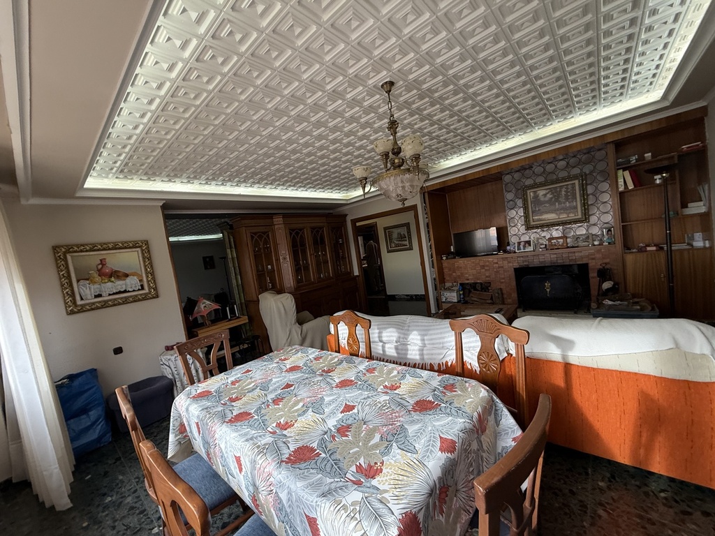 Moderný apartmán v Onil – Costa Blanca