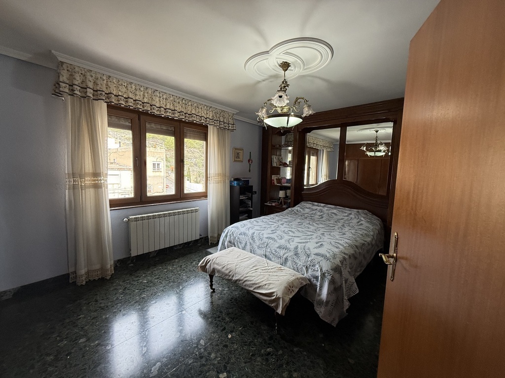 Moderný apartmán v Onil – Costa Blanca