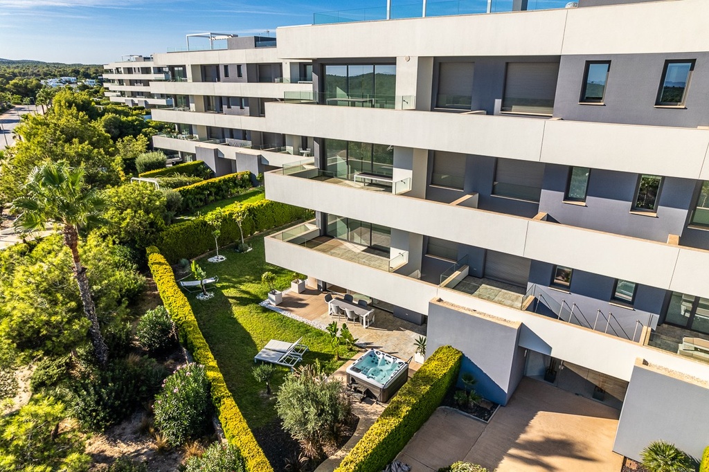 Luxusný apartmán v Las Colinas Golf – Costa Blanca