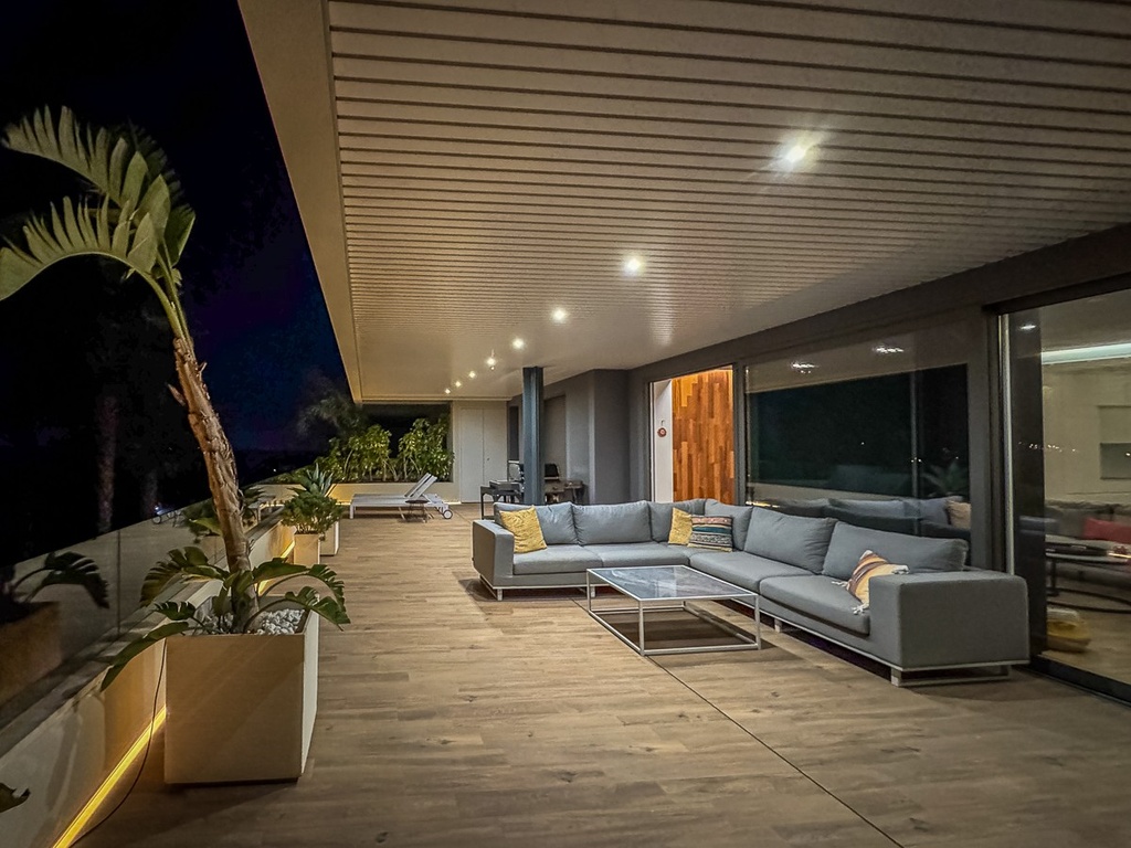 Luxusný apartmán v Las Colinas Golf – Costa Blanca