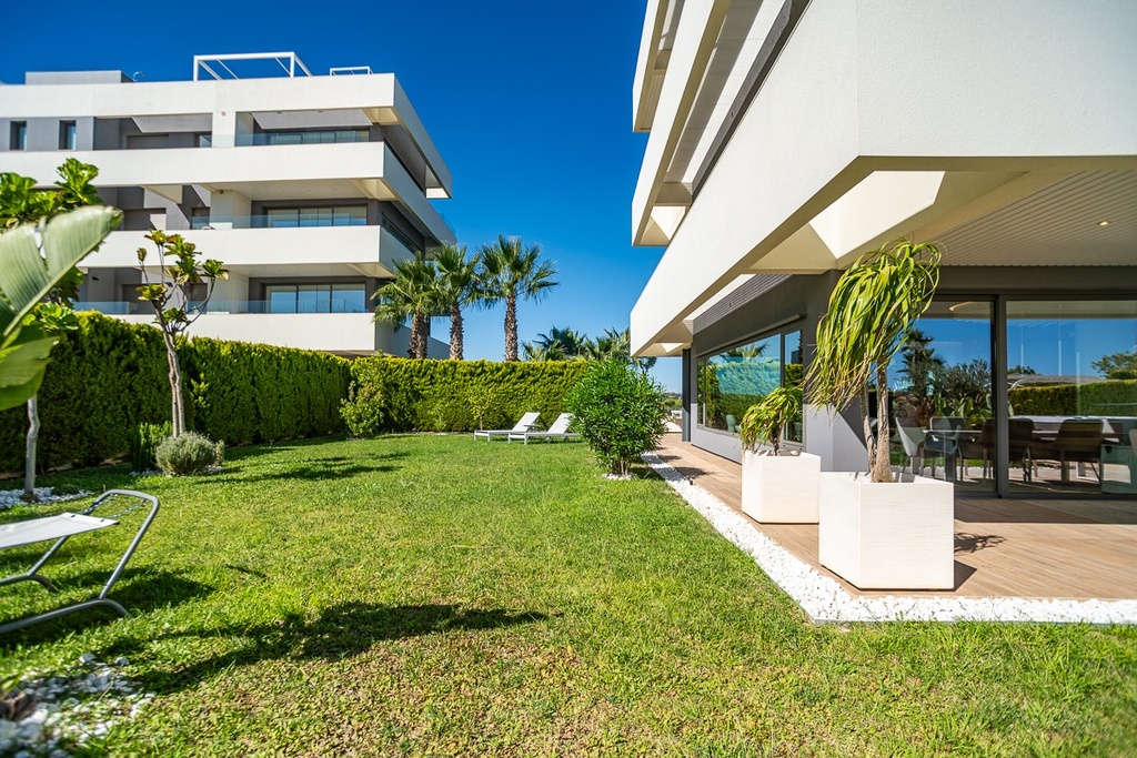 Luxusný apartmán v Las Colinas Golf – Costa Blanca