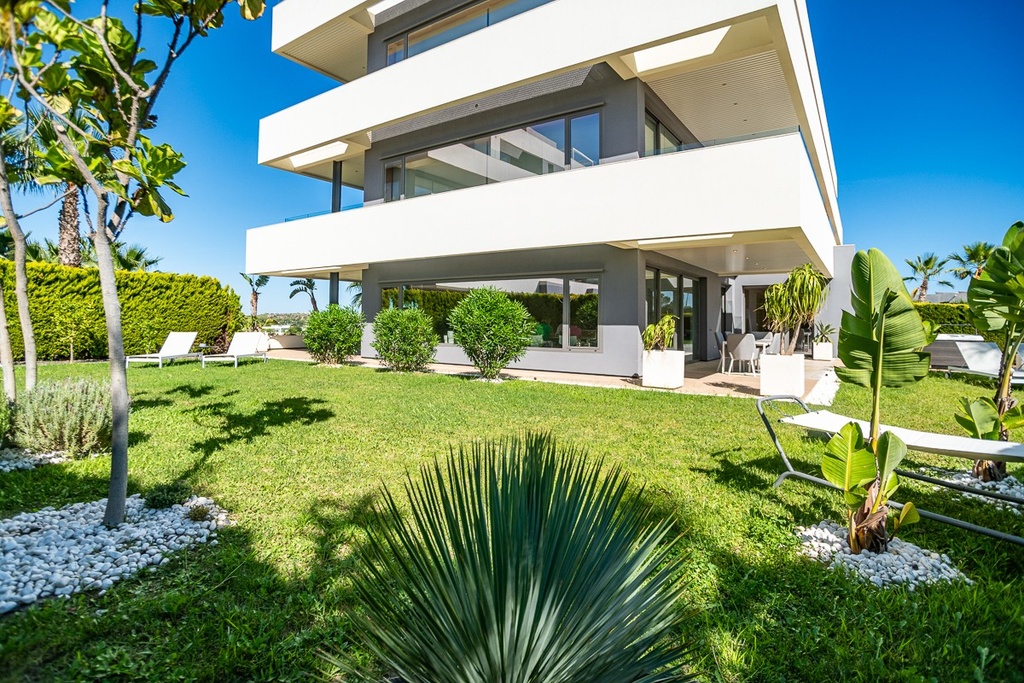 Luxusný apartmán v Las Colinas Golf – Costa Blanca