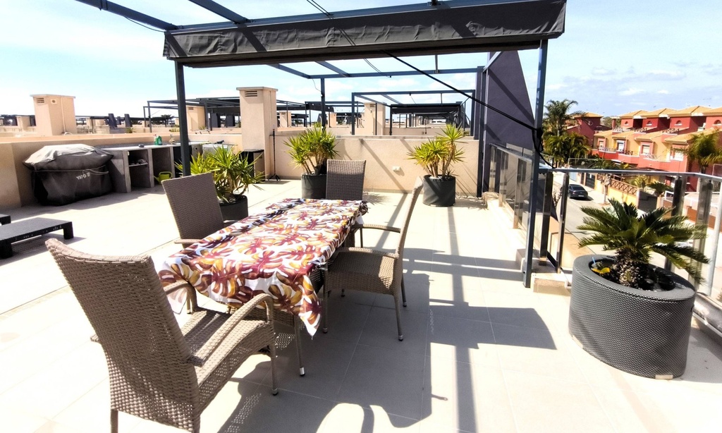 Moderný apartmán v Pilar de La Horadada – La Torre De La Horadada