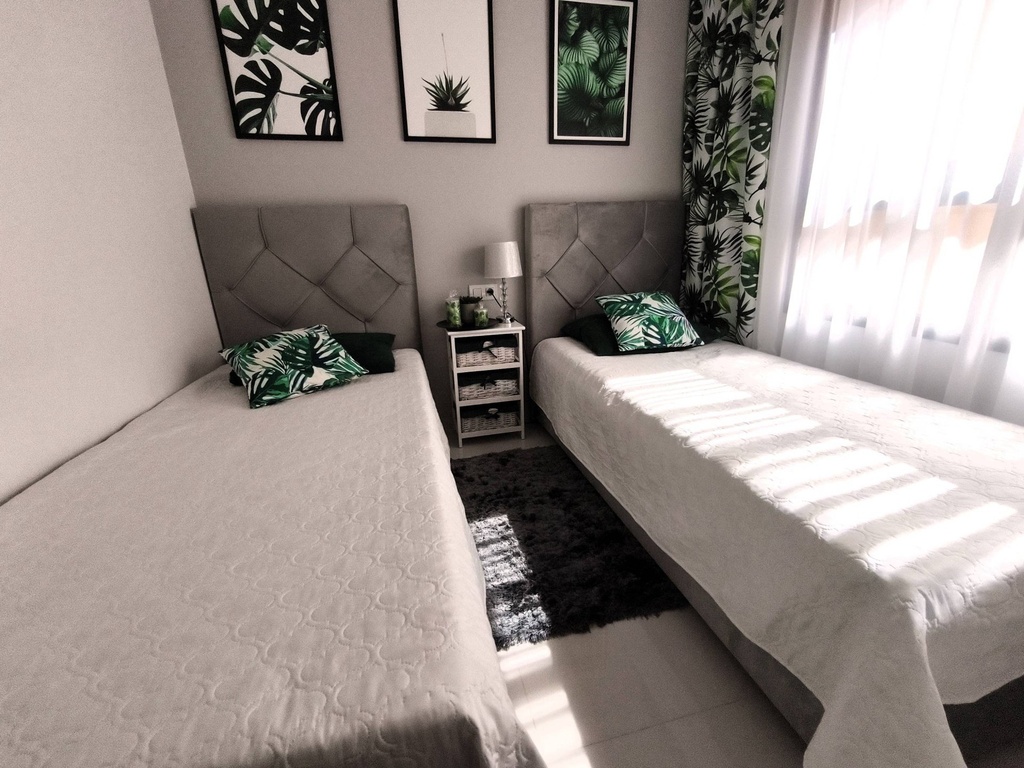 Moderný apartmán v Pilar de La Horadada – La Torre De La Horadada