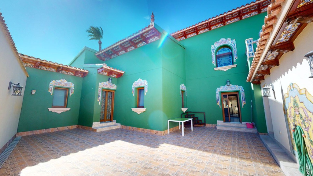 Luxusná vila v Almoradi – Inland