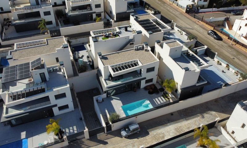 Moderná vila v Algorfa – Inland