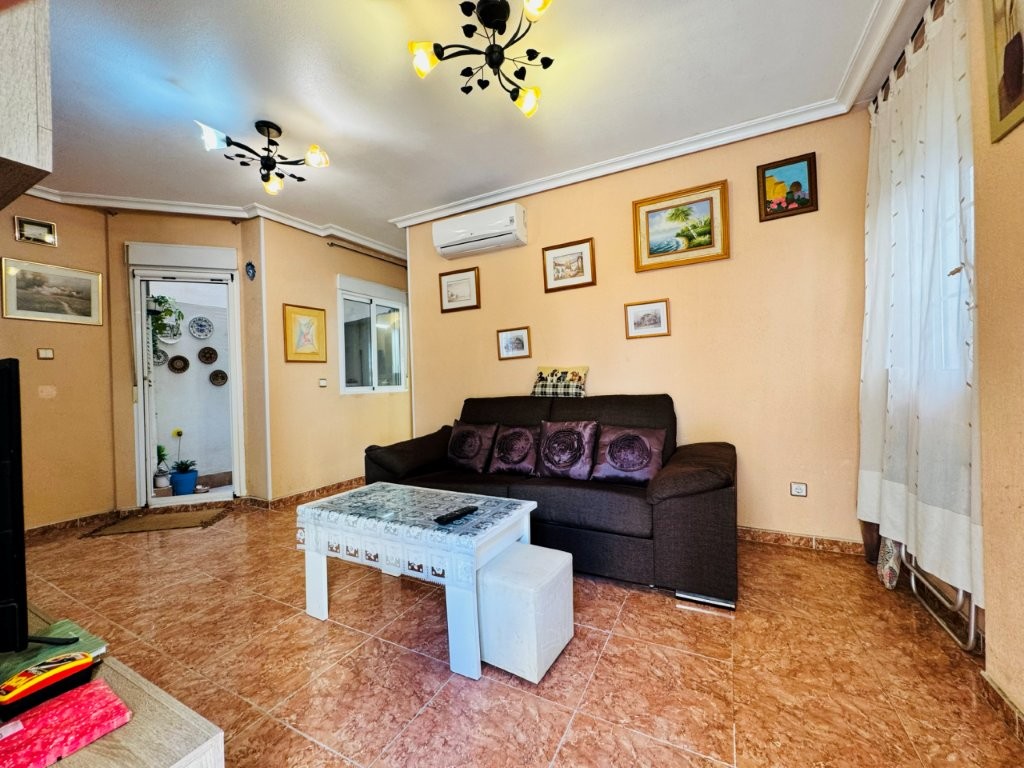 Moderný apartmán v La Mata – Costa Blanca