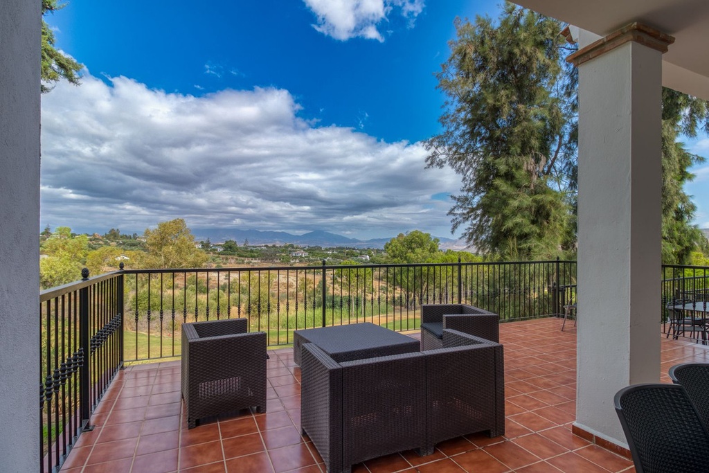 Moderná vila v Lauro Golf – Inland