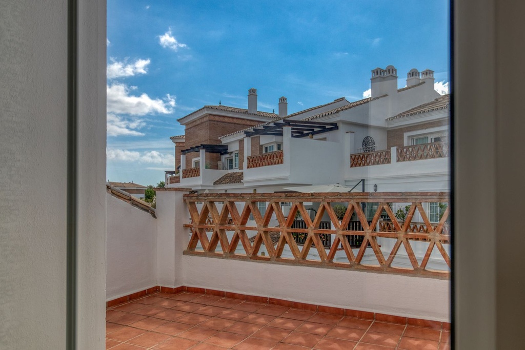 Moderná vila v Lauro Golf – Inland