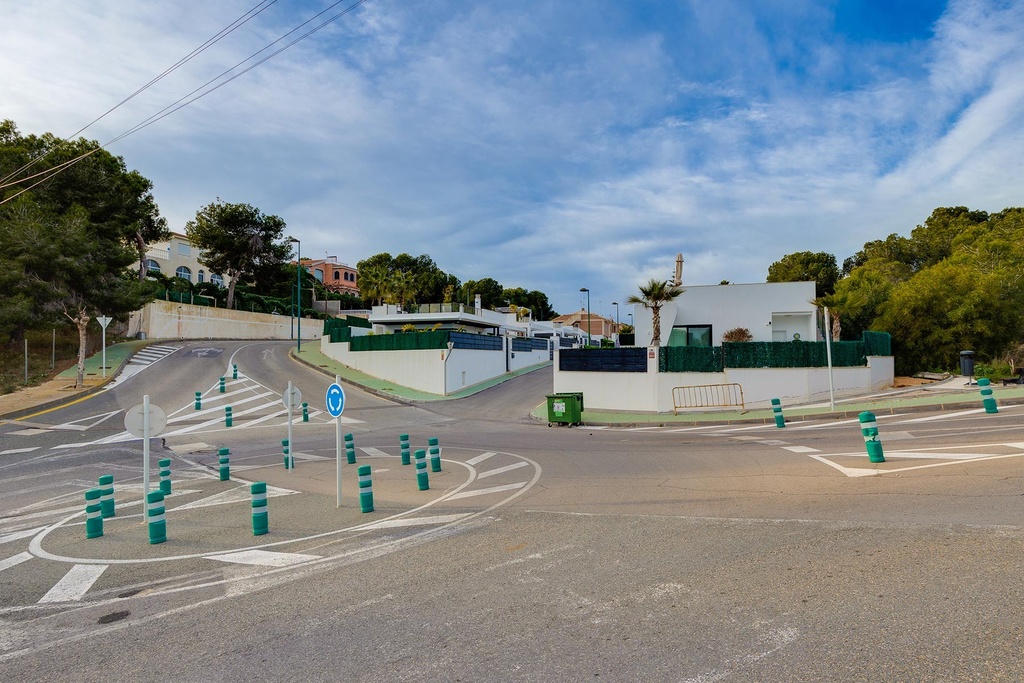 Moderná vila v Pinar de Campoverde – Inland