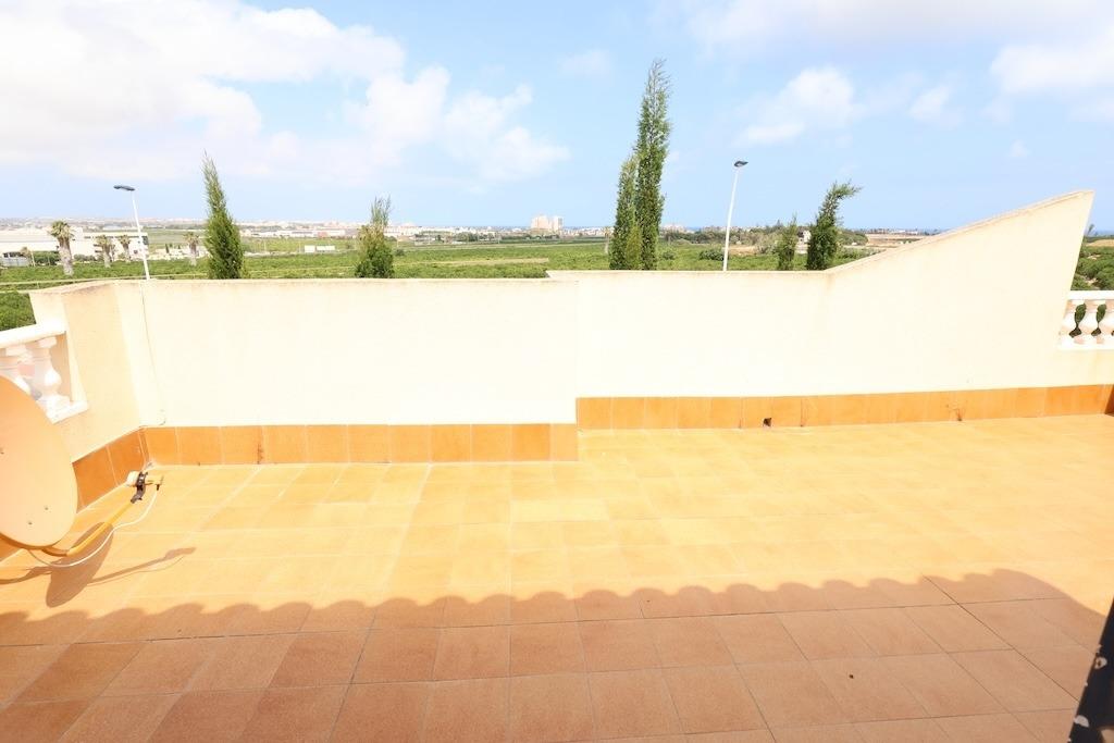 Moderný mestský dom v Torrevieja – Costa Blanca