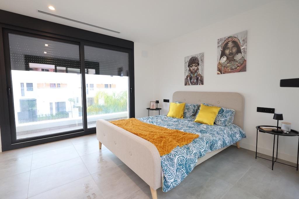 Moderná vila v Los Alcazares – Costa Calida