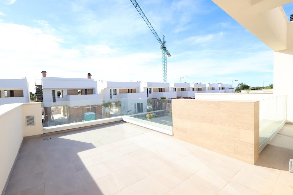Moderná vila v Los Alcazares – Costa Calida