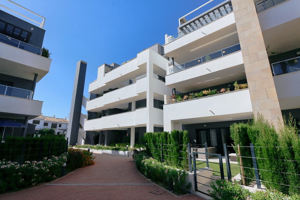 Moderný apartmán v Playa Flamenca – Costa Blanca
