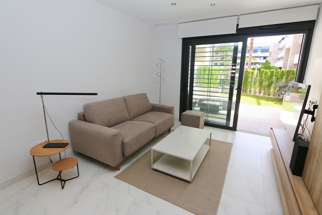 Moderný apartmán v Playa Flamenca – Costa Blanca