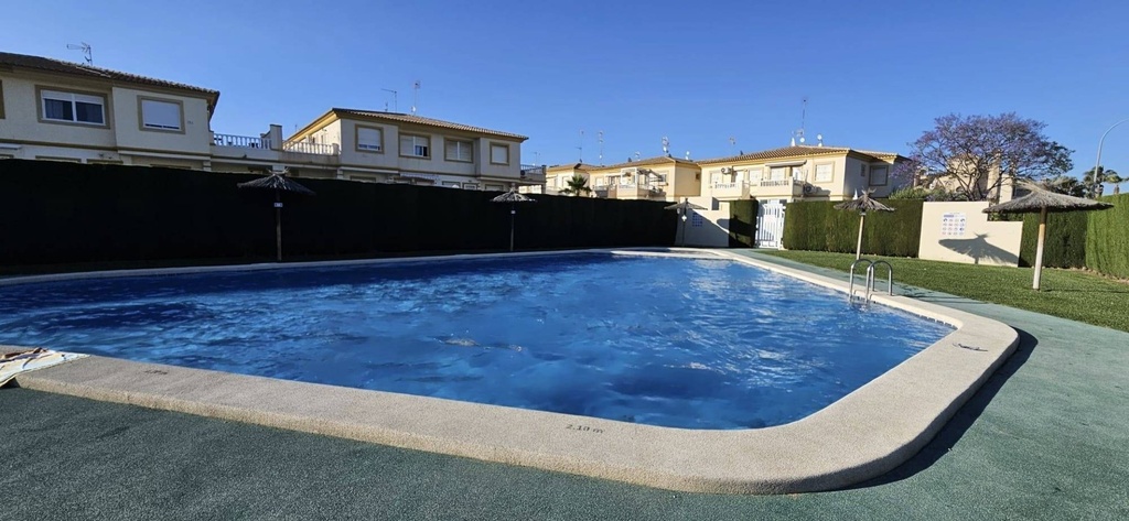Moderný bungalow v Orihuela Costa – Playa Flamenca