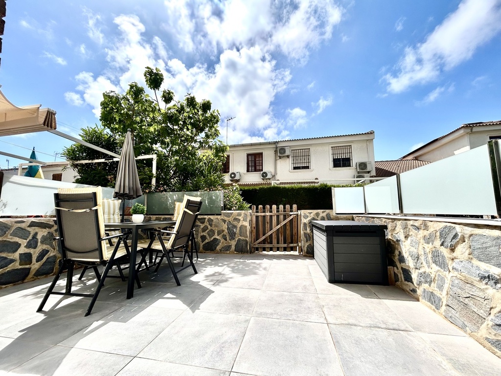 Moderný apartmán v La Zenia – Costa Blanca