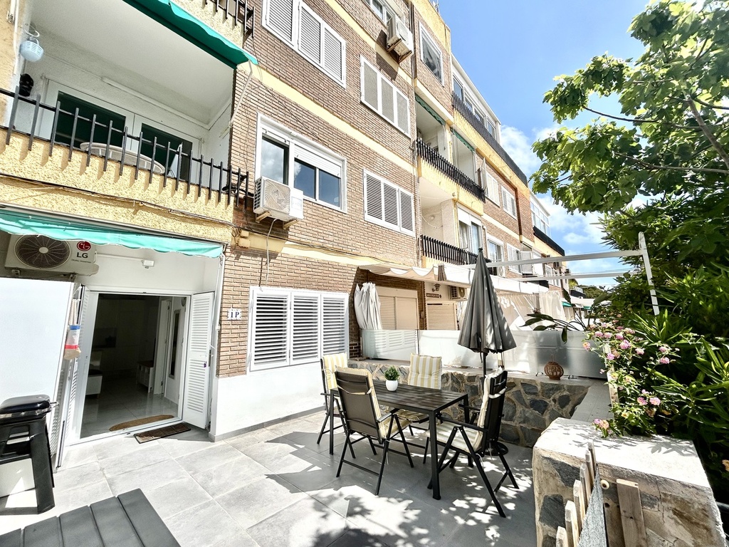 Moderný apartmán v La Zenia – Costa Blanca