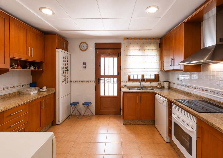 Moderný Semi Detached v Orihuela Costa – Punta Prima