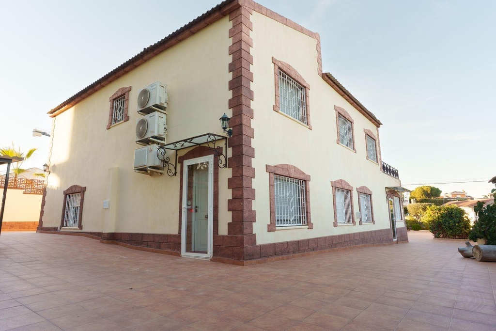 Luxusná vila v Torrevieja – Los Balcones - Los Altos Del Edén