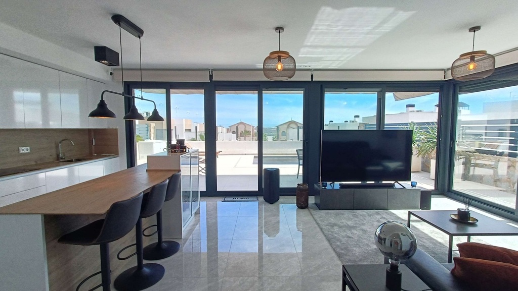 Moderná vila v Algorfa – Inland