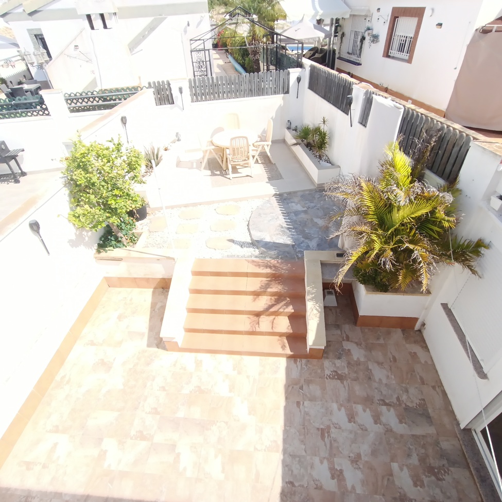 Moderná vila v Sucina – Inland