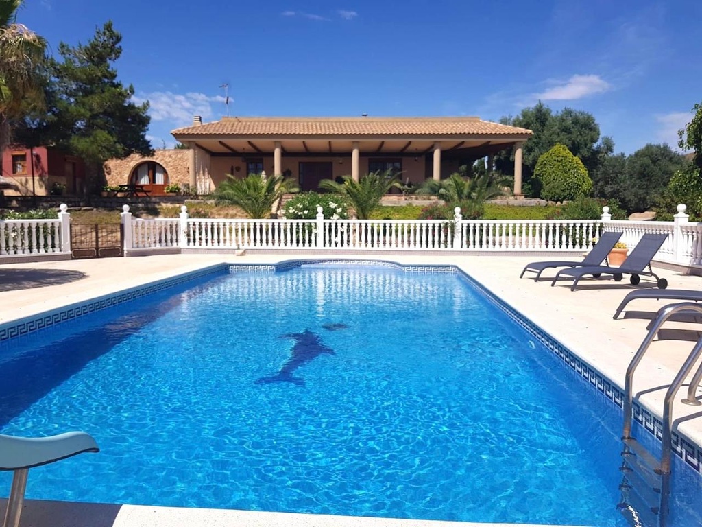 Moderná vila v El Esparragal – Inland