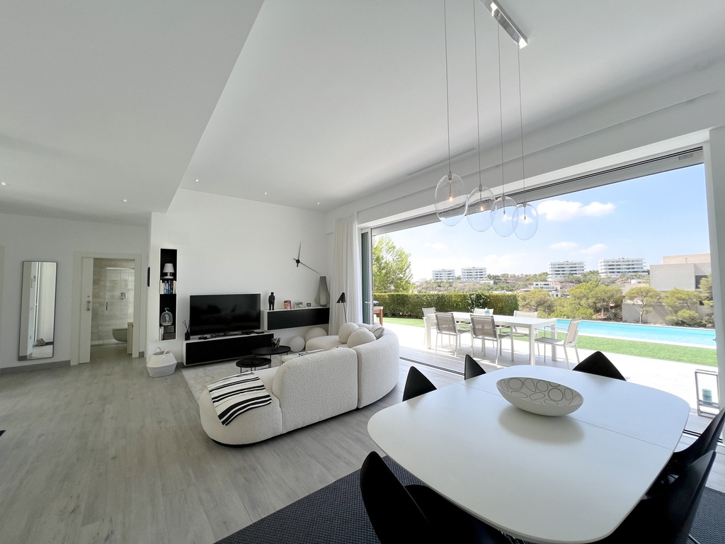 Luxusná vila v Las Colinas Golf – Costa Blanca