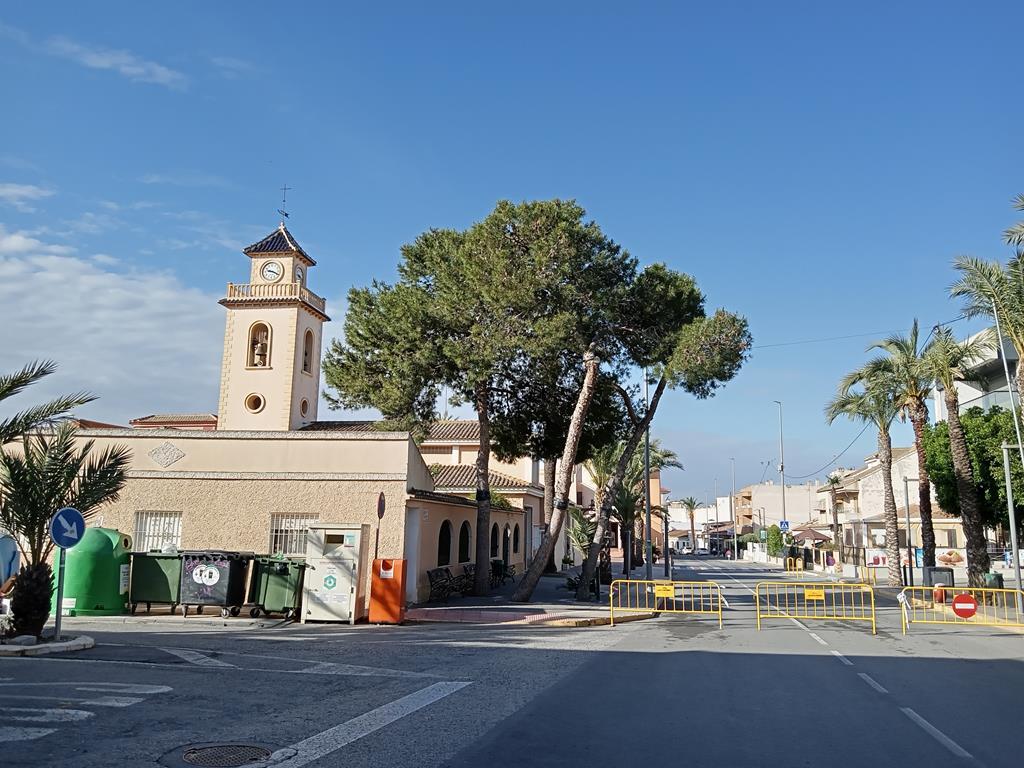 Moderný Semi Detached v Los Montesinos – Pueblo Centro