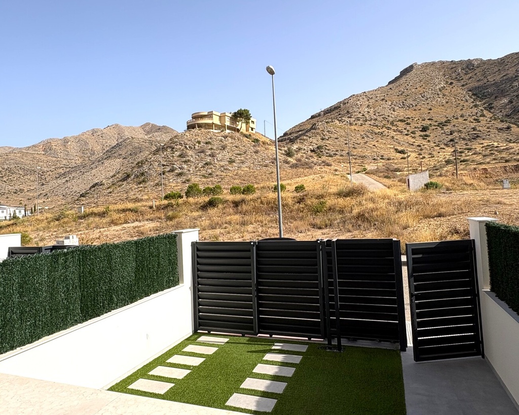 Moderná vila v Cox – Costa Blanca
