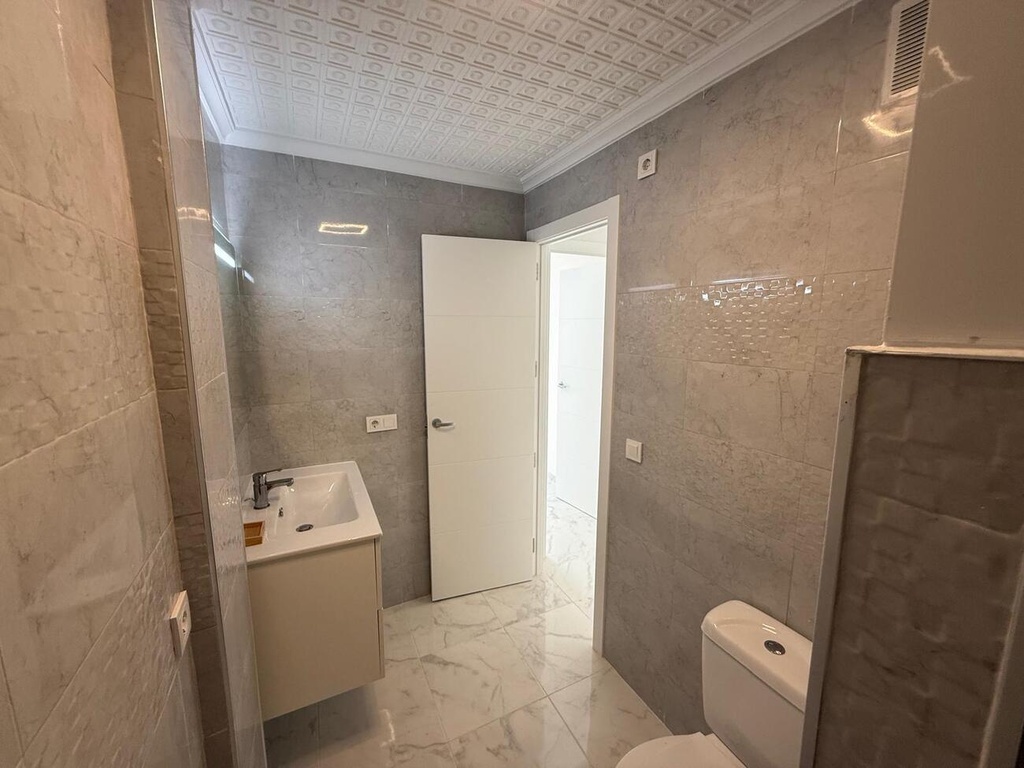 Moderný apartmán v Torrevieja – Playa del Acequion