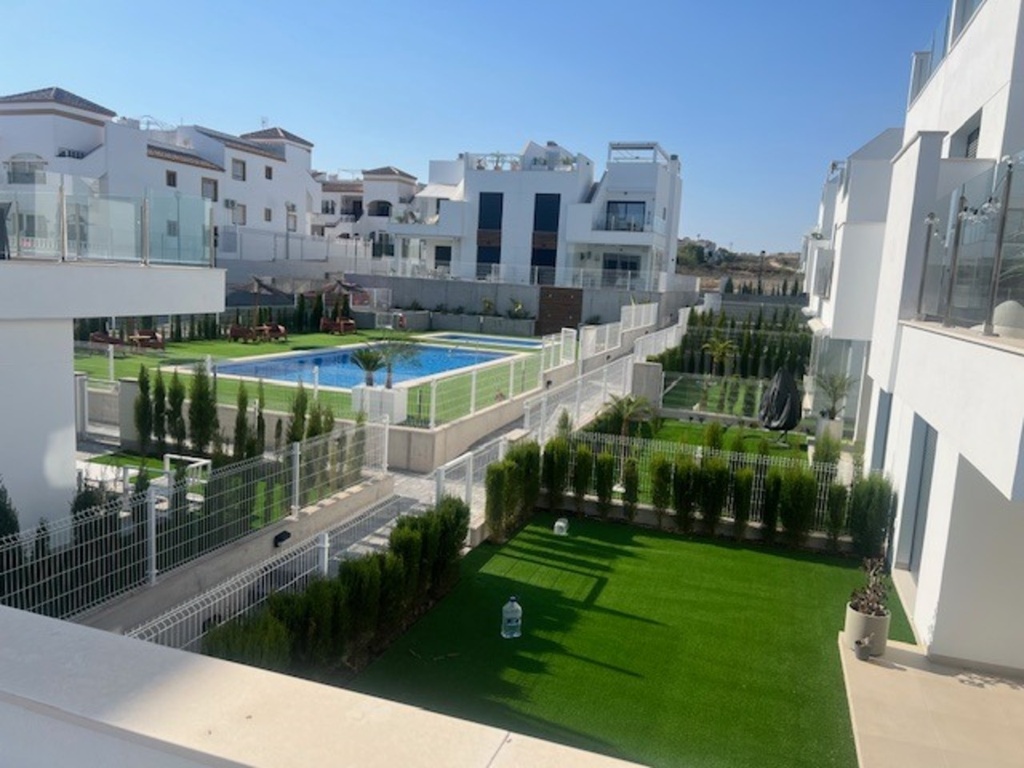 Luxusná vila v Los Montesinos – Costa Blanca