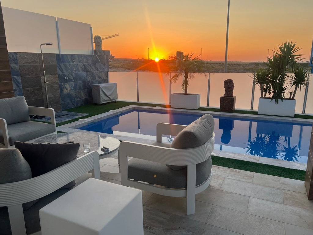 Luxusná vila v Los Montesinos – Costa Blanca