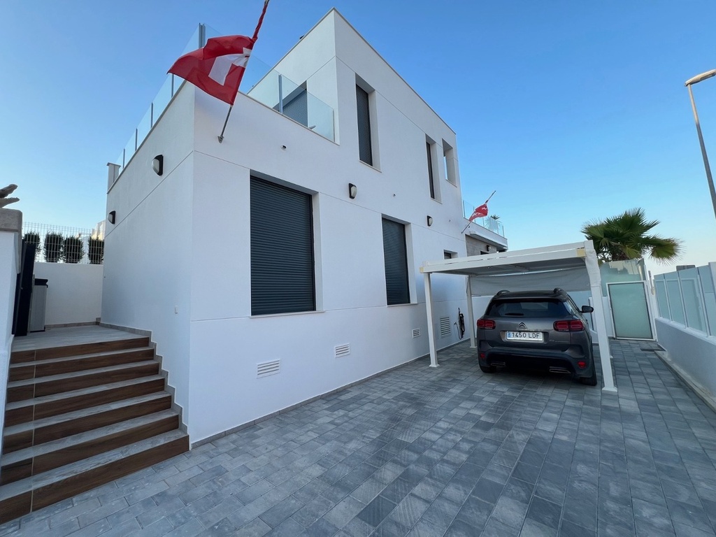 Luxusná vila v Los Montesinos – Costa Blanca