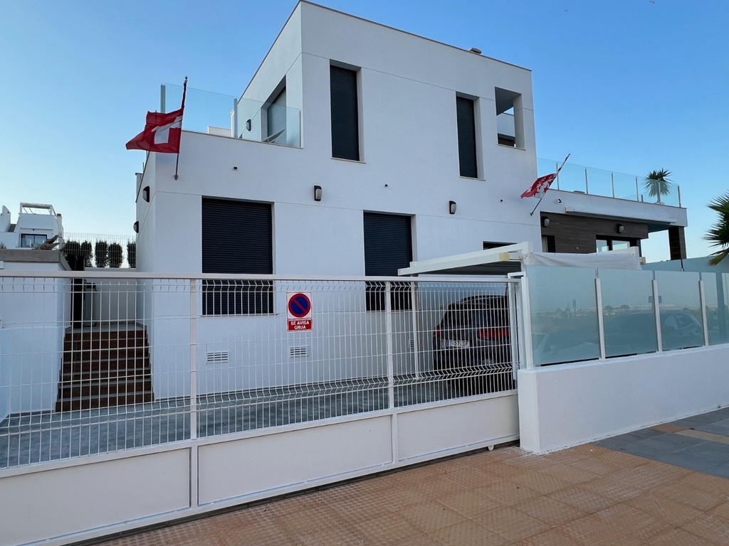 Luxusná vila v Los Montesinos – Costa Blanca