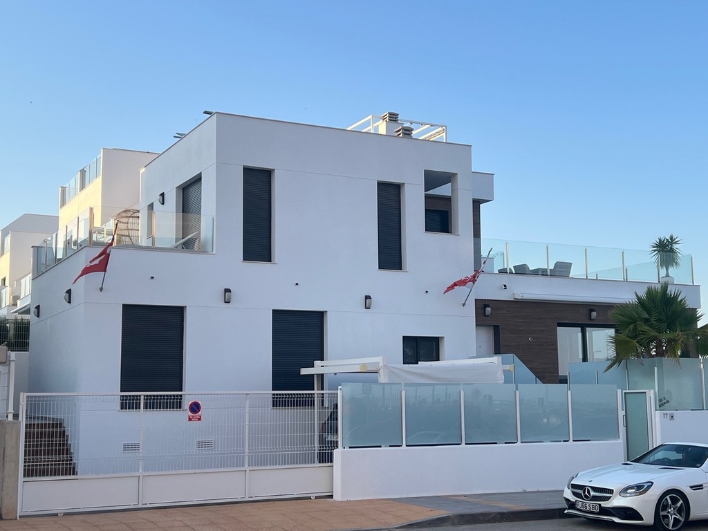 Luxusná vila v Los Montesinos – Costa Blanca